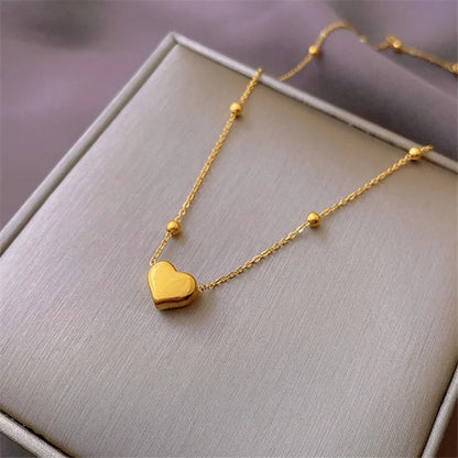 MEYRROYU Stainless Steel Three Color Bead Heart Pandent Necklaces